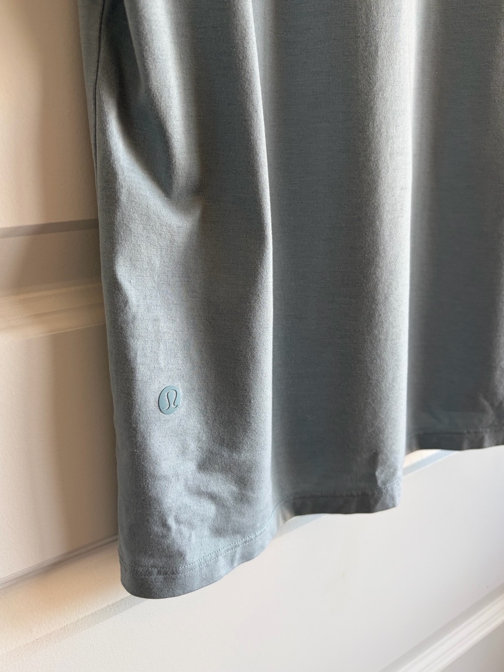 Lululemon Relaxed-Fit Short Sleeve Shirt - Picture 4 of 5